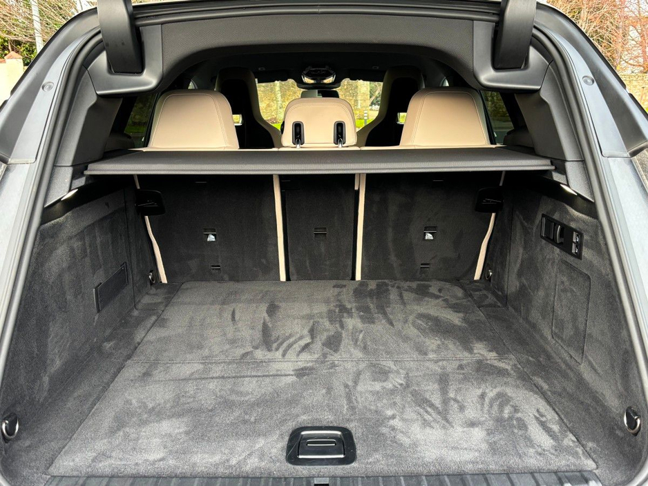 2023 BMW iX XD40 M SPORT €49,995