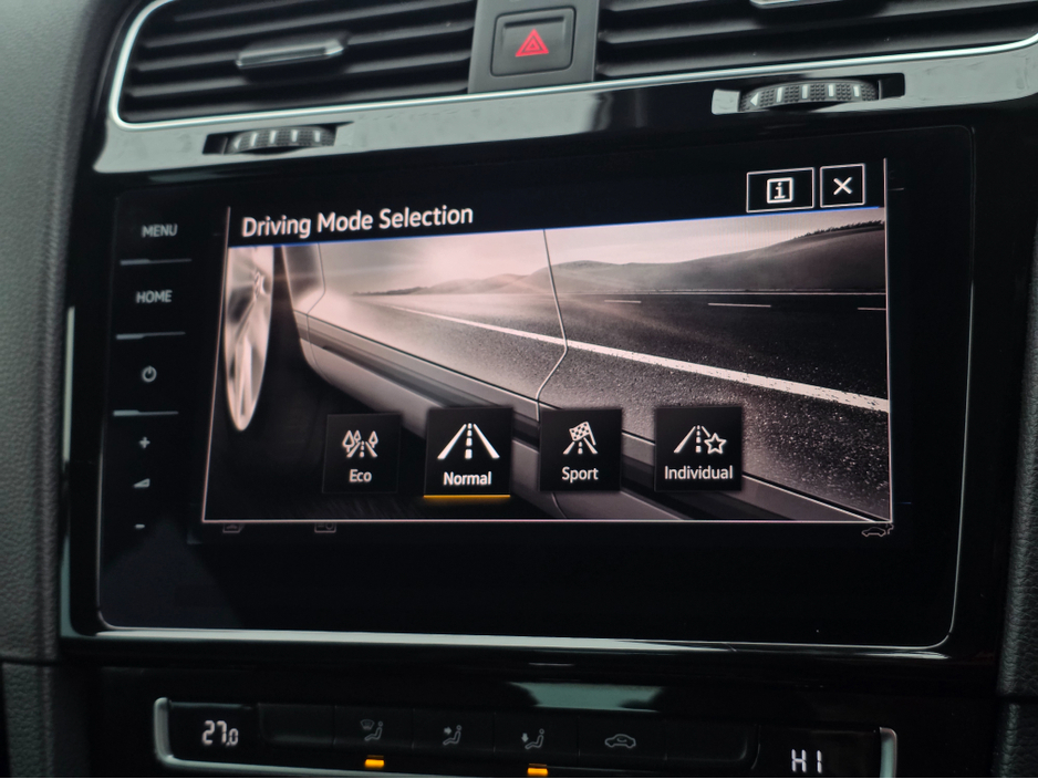 2019 Volkswagen Golf 1.4 TSI  VIRTUAL CLOCKS  REVERSE CAMERA - NAVIGATION - CARPLAY - ANDROID AUTO-   - DISCOVER PRO €18,950