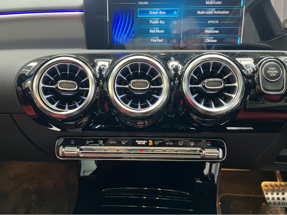 2023 Mercedes-Benz A Class 2023 MERCEDES-BENZ A250E 1.4 AUTOMATIC / CRUISE CONTROL / 360° PARKING CAMERA / ELECTRIC MEMORY & HEATED SEATS / PANORAMIC SUNROOF / PADDLE SHIFTERS /