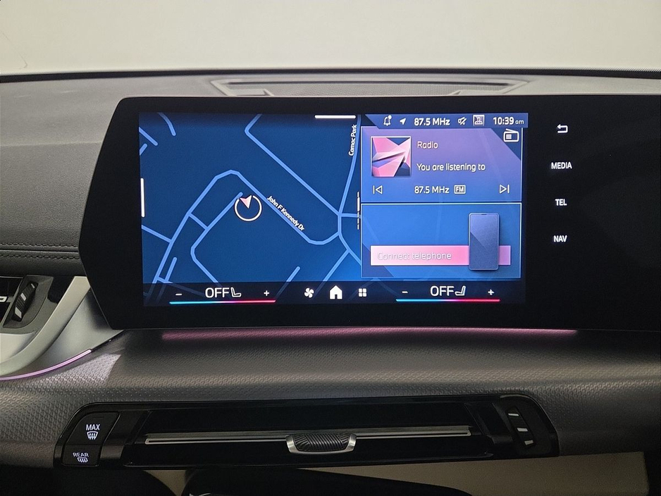 2024 BMW iX1 - image 8