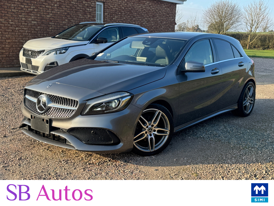 2018 Mercedes-Benz 180 - image 2