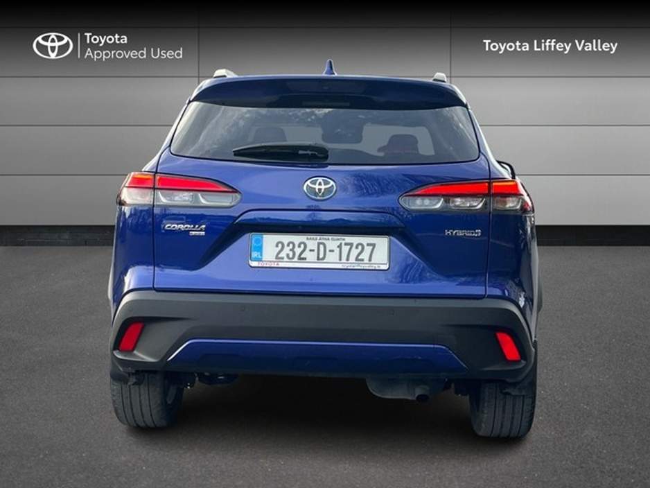 2023 Toyota Corolla Cross - image 4