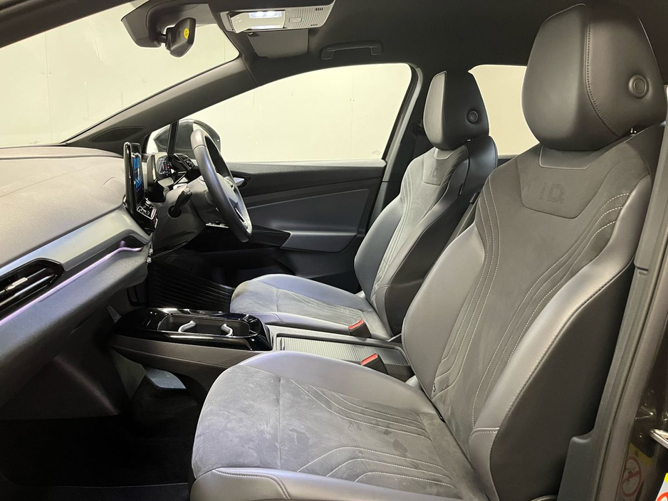2022 Volkswagen ID.4 Life 77kWh 204HP - Parking Sensors - Sat Nav - Climate Control - Heated Seats - Keyless Seats - Apple CarPlay/Android Auto €23,950