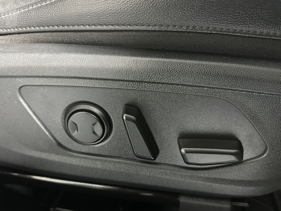 2024 Kia Sorento - image 23