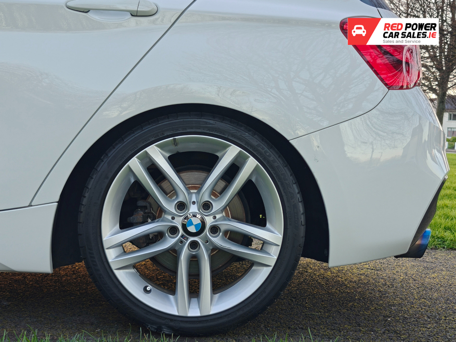 2015 BMW 1 Series 118i M Sport//Low kms €14,950