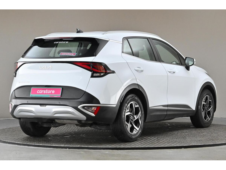 2025 Kia Sportage - image 8