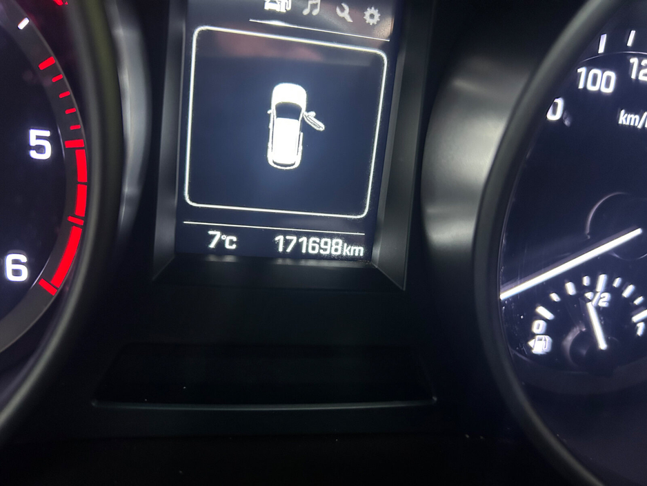 2016 Hyundai Santa Fe 2.2 CRDi 4WD Executive €14,950