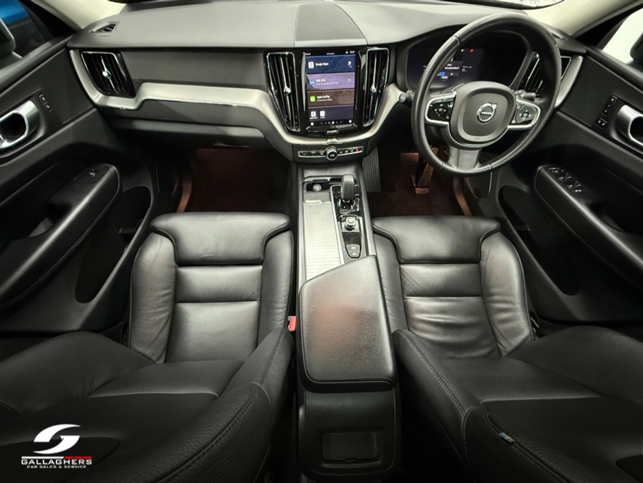 2023 Volvo XC60 - image 9