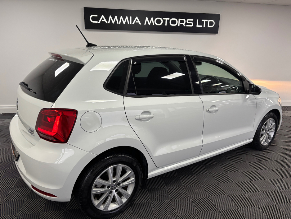 2016 Volkswagen Polo VOLKSWAGEN POLO 1.2 TSI DSG*MULTI FUNCTION WHEEL*REVERSE CAMERA*FOLDING HEATED ELECTRIC MIRRORS*TRADE INS WELCOME* €12,950