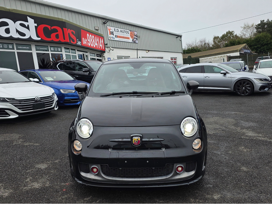 2017 Abarth 595 - image 2