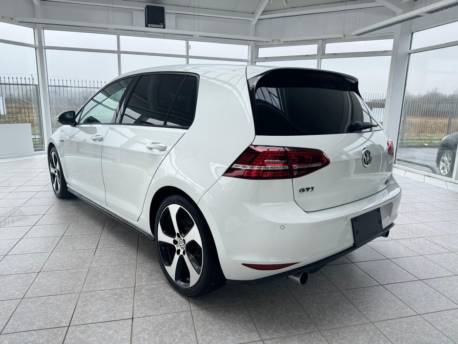 2014 Volkswagen Golf GTI DSG €18,950