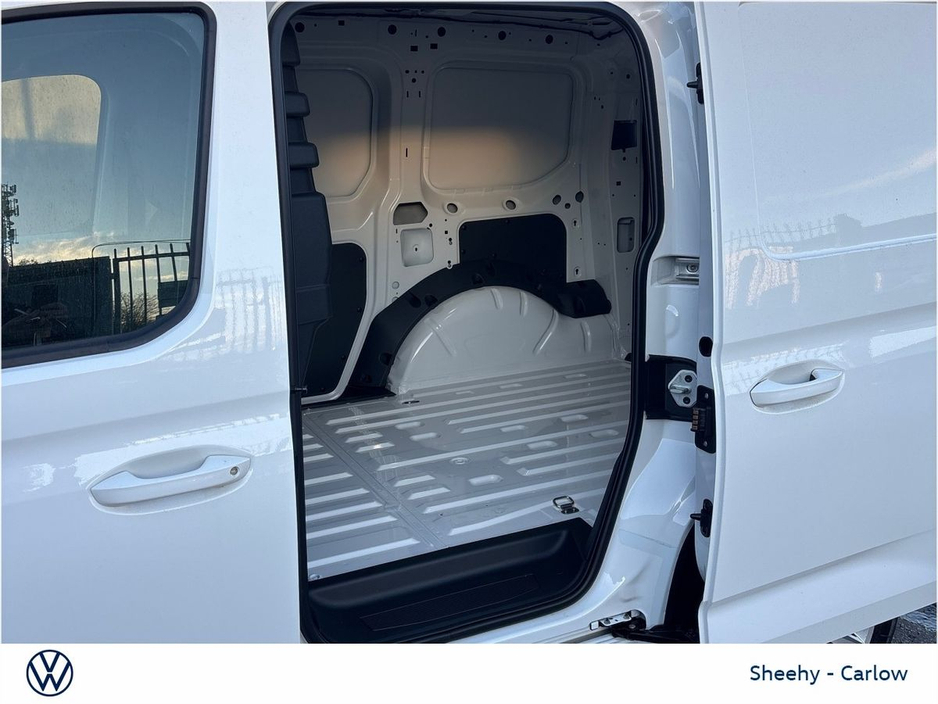 2026 Volkswagen Caddy 2.0TDI 102hp Business €26,171