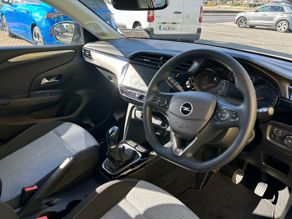2025 Opel Corsa SC 1.2I €23,950