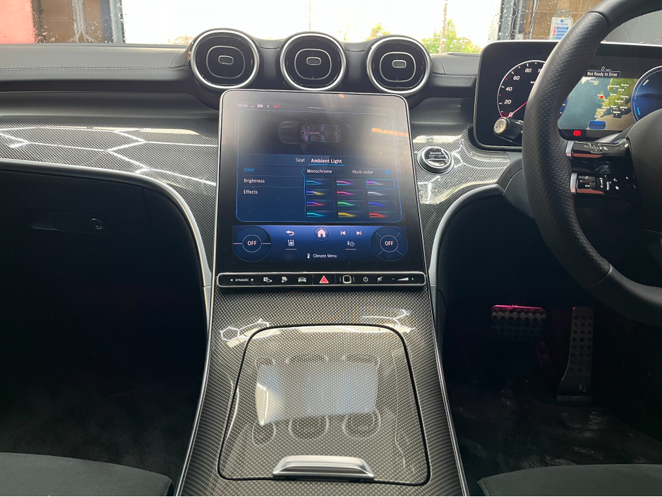 2024 Mercedes-Benz C Class 2024 MERCEDES-BENZ C350E SP 2.0 AUTOMATIC / CRUISE CONTROL / 360° PARKING CAMERA / ELECTRIC MEMORY HEATED REAR & FRONT SEATS / PADDLE SHIFTERS / PANORAMIC SUNROOF / AMBIENT LIGHTS / APPLE CARPLAY €54,950