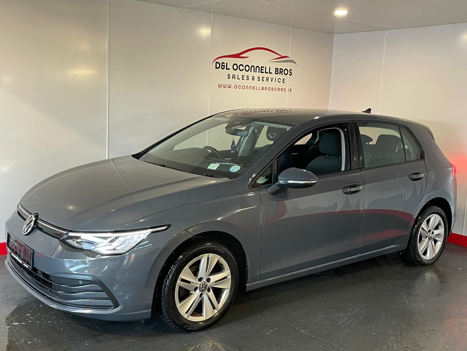 2020 Volkswagen Golf - image 11