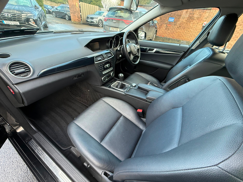 2014 Mercedes-Benz C Class - image 18