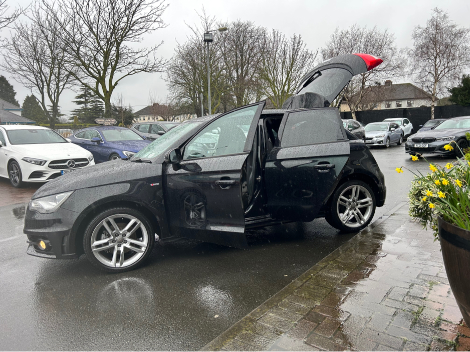 2013 Audi A1 - image 8