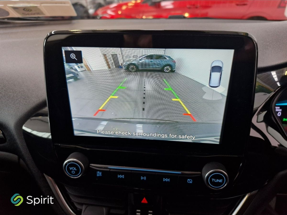 2019 Ford Fiesta - image 13