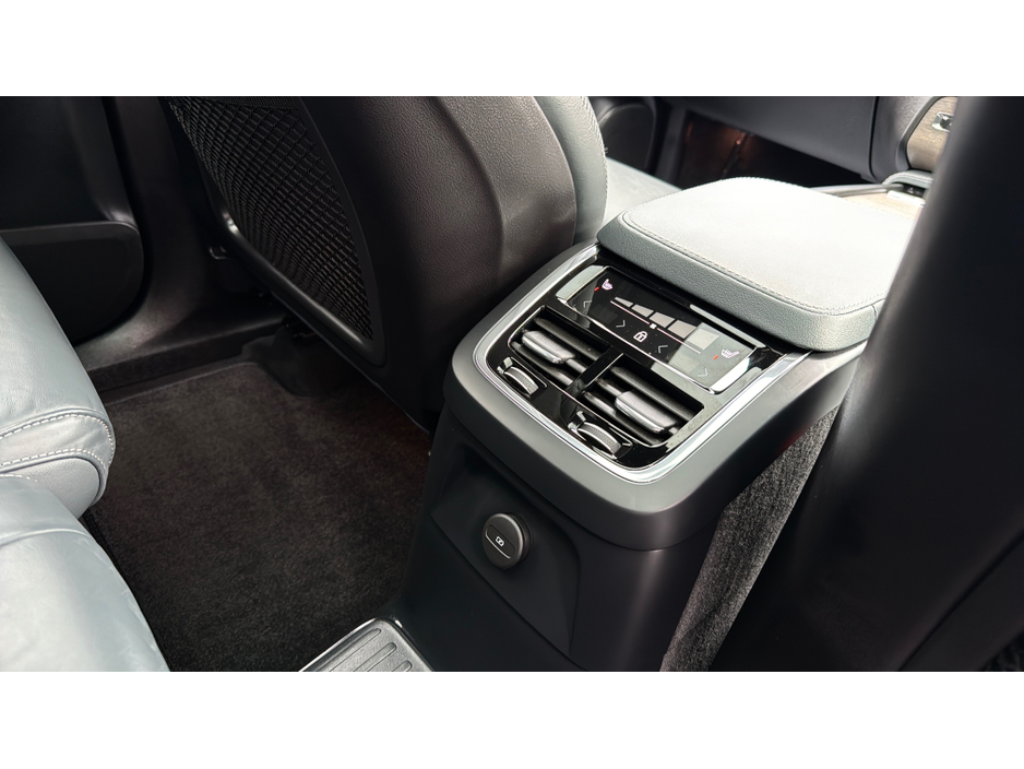 2023 Volvo XC90 PHEV ULTIMATE DARK T9 *7SEATS* EVERY EXTRA €68,900