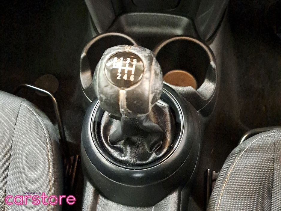 2017 MINI Hatch ONE D XN12 2 DR €14,480