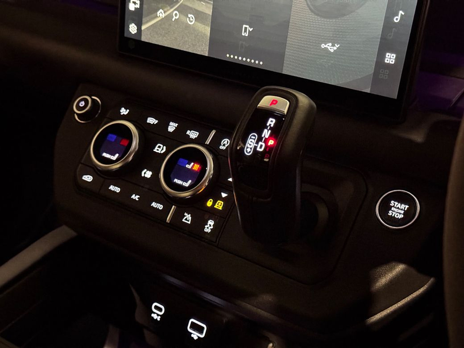 2023 Land Rover Defender - image 21