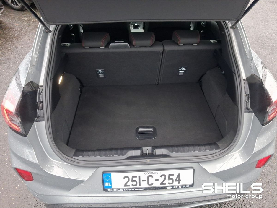 2025 Ford Puma - image 9