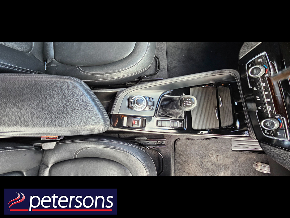 2016 BMW X1 - image 21