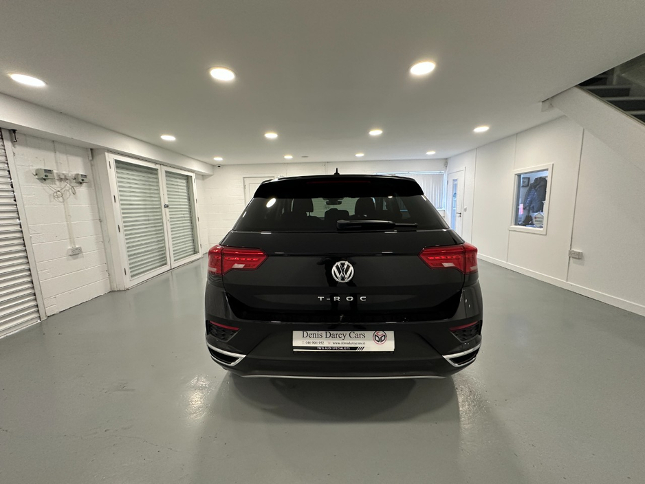 2020 Volkswagen T-Roc - image 13