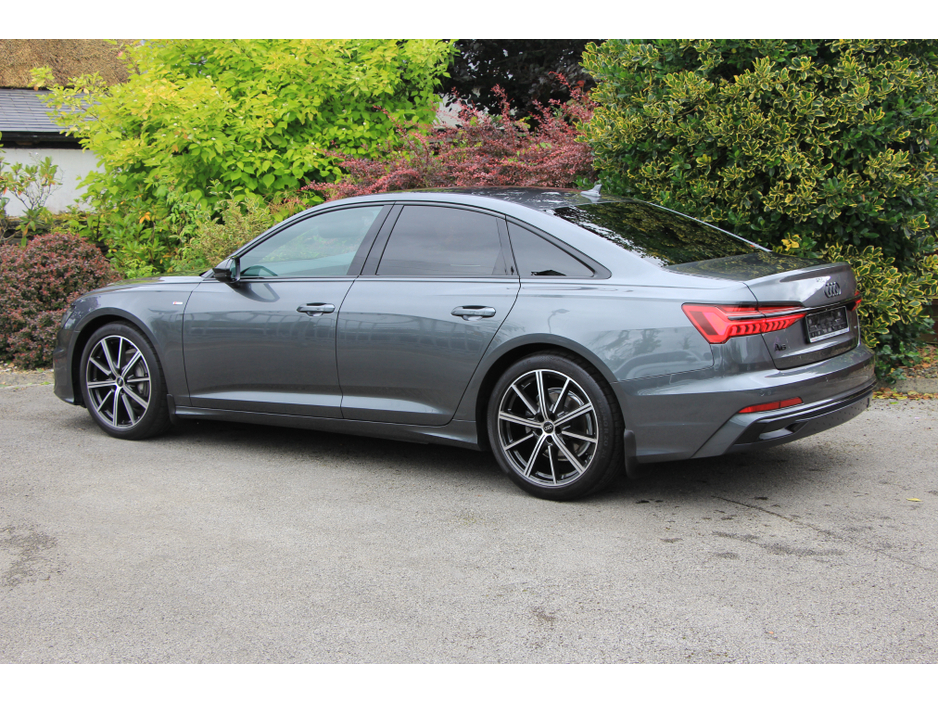 2025 Audi A6 Quattro Black Edition * Carbon and tech packs €72,950