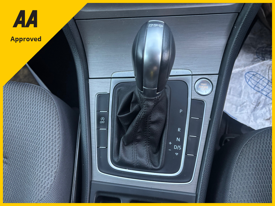 2015 Volkswagen Golf 1.2TSI 5DR AUTO HIGHLINE SPEC FULL OF EXTRAS €12,950