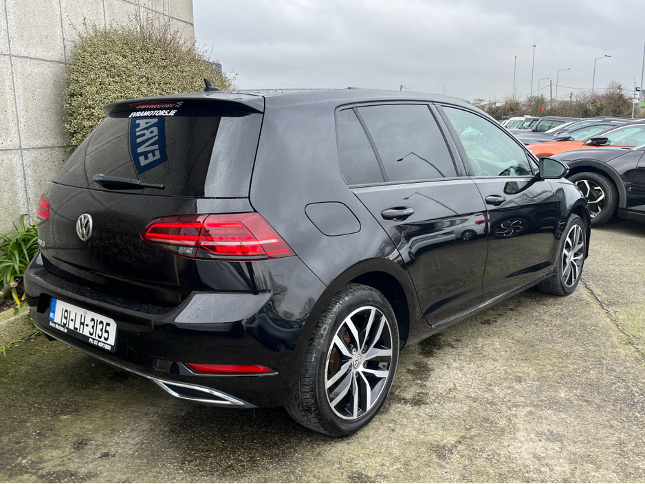 2019 Volkswagen Golf HIGHLINE AUTOMATIC 1.4 PETROL //REVERSE CAMERA//ADAPTIVE CRUISE CONTROL//KEYLESS ENTRY//BLIND SPOT WARNING// €18,950