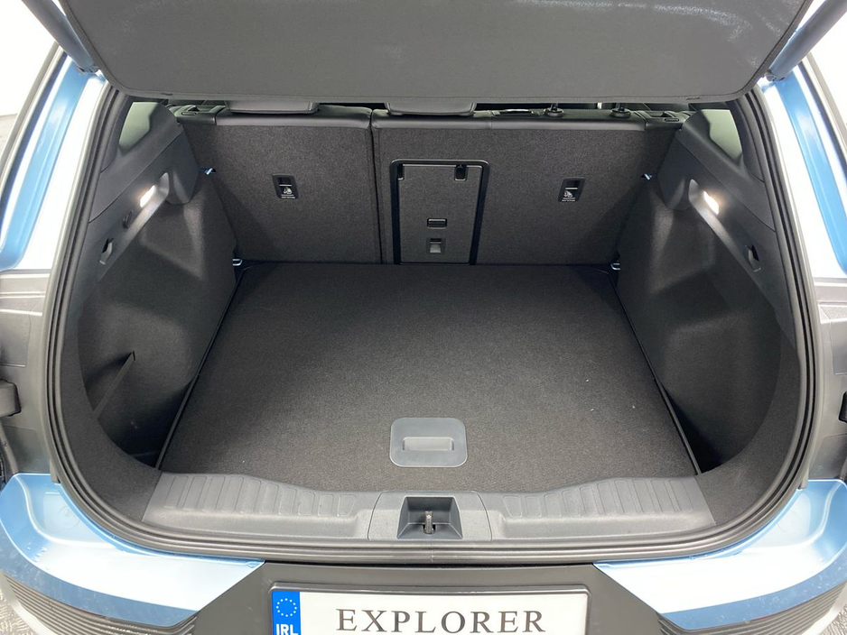 2026 Ford Explorer - image 9