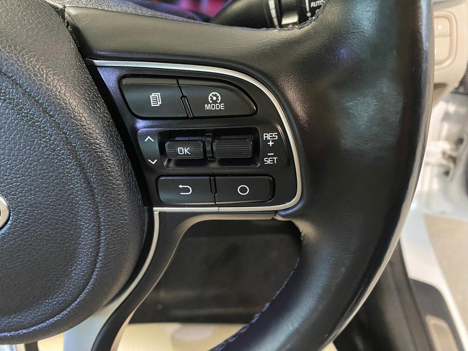 2016 Kia Optima - image 19