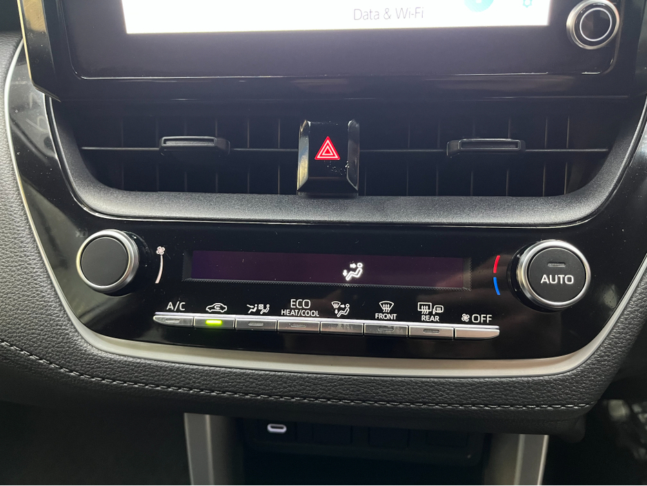 2024 Toyota Corolla Cross - image 16