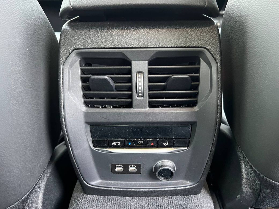 2020 BMW 3 Series 330e M-SPORT COMPETITION 2.0 HYBRID * HUGE SPEC * // VERY LOW MILEAGE // HEADS-UP DISPLAY // APPLE CARPLAY/BLUETOOTH MUSIC €34,900