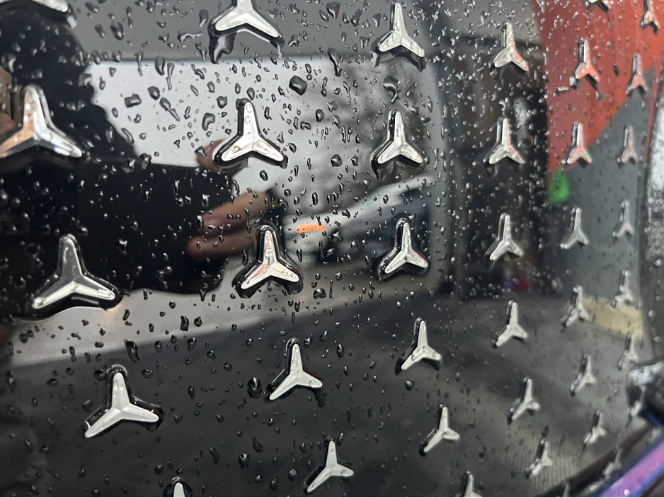 2025 Mercedes-Benz EQA - image 9