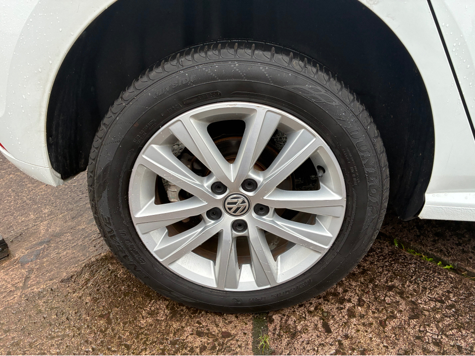 2017 Volkswagen Polo 1.2i TSI Petrol Automatic Comfortline €14,500