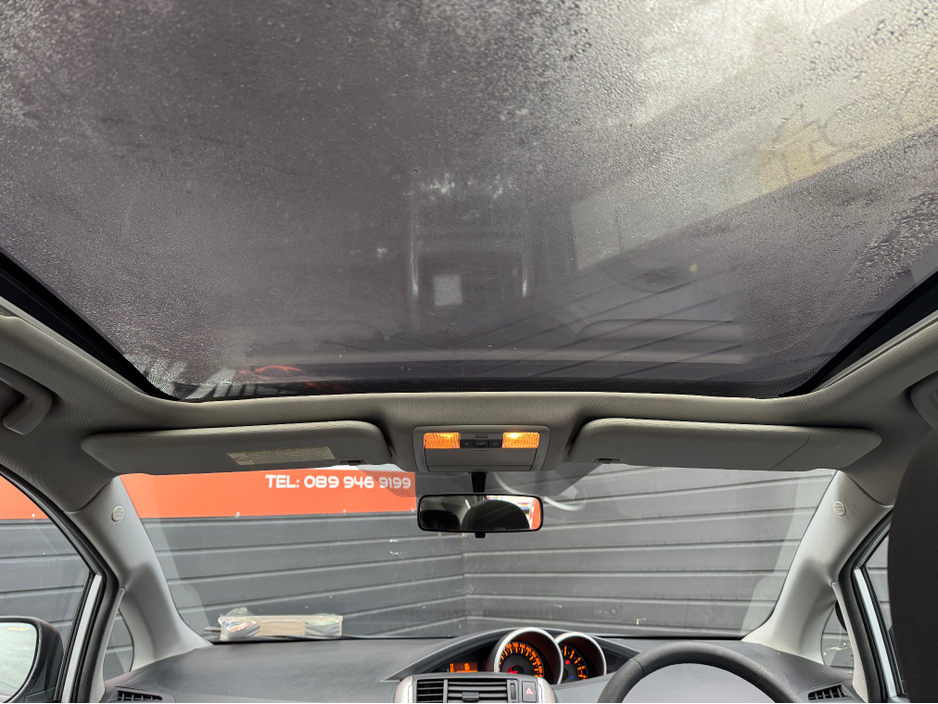 2011 Toyota Corolla Verso 2.0 D-4D LUNA 7 SEATER €5,495