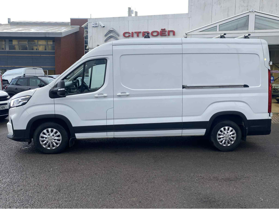 2022 Maxus Deliver 9 PV LH FWD BASE 4DR €15,950