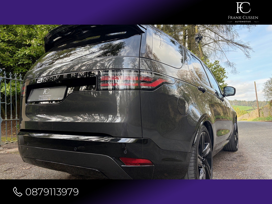 2024 Land Rover Discovery - image 4