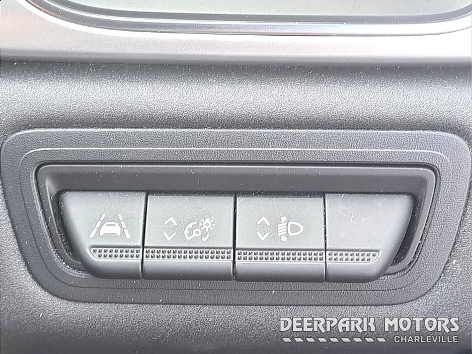 2020 Renault Captur TCe 100 Iconic €19,950