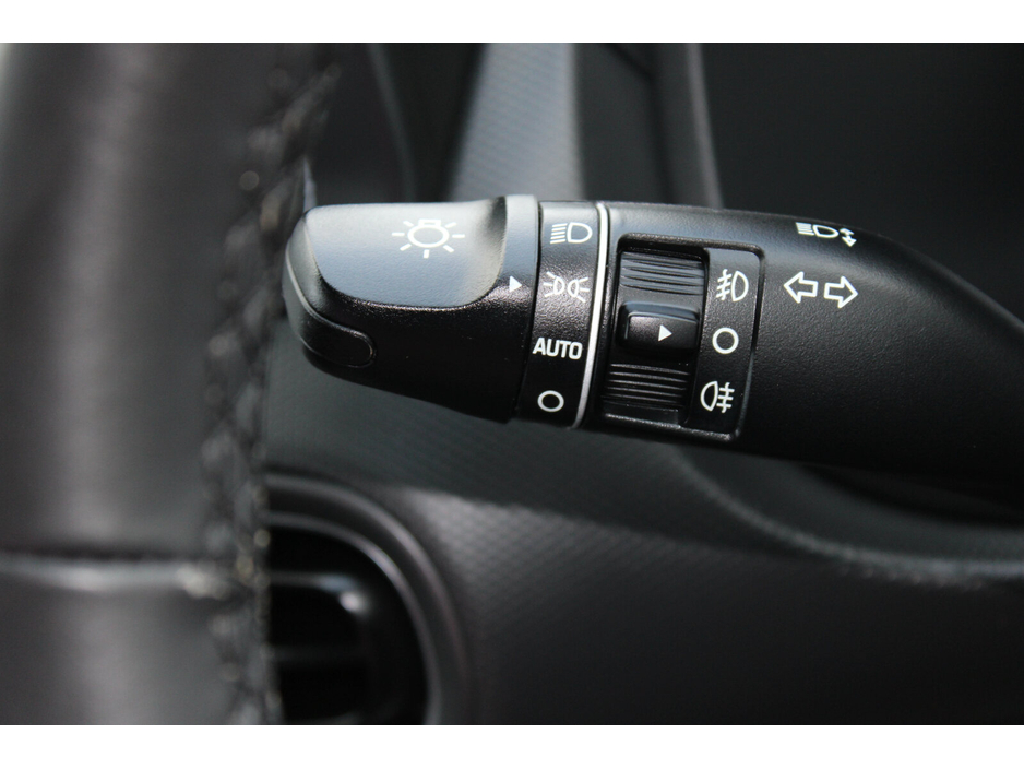 2022 Hyundai Kona 1.0 T-GDI Executive Two Tone Roof €22,950