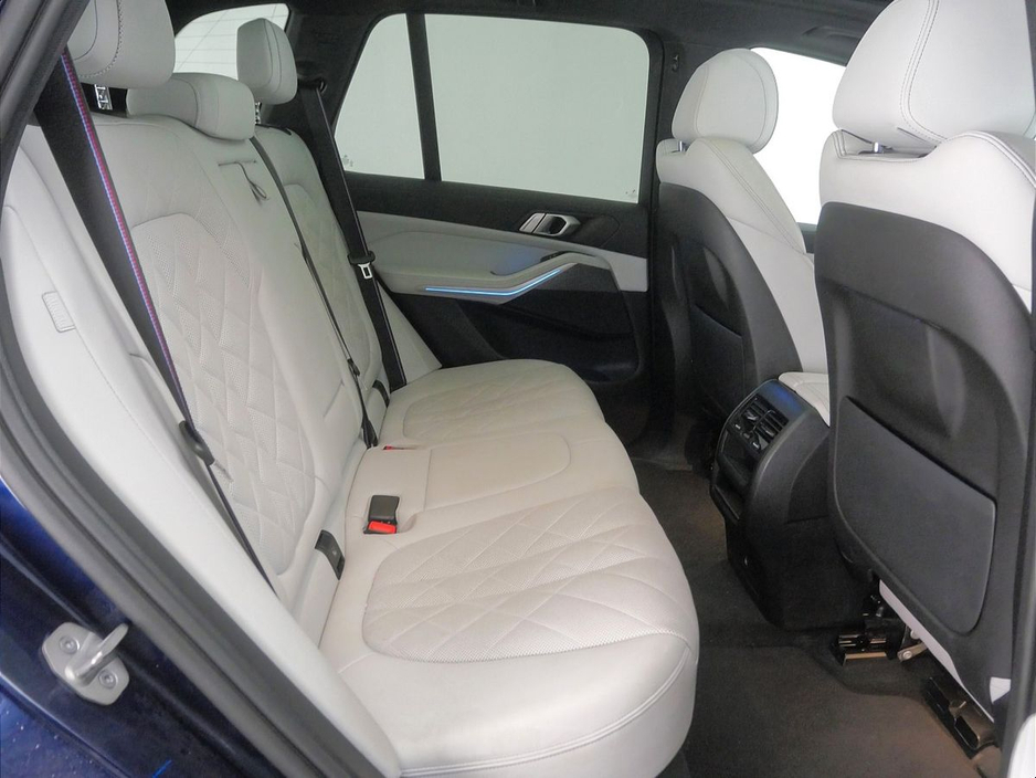 2023 BMW X5 xDrive45e M Sport €76,900