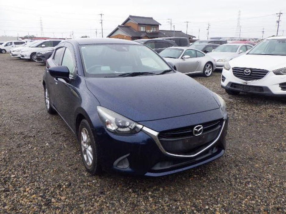2016 Mazda Demio 162 13S Touring €9,850