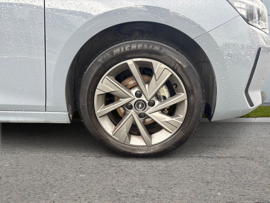 2025 Opel Corsa - image 8