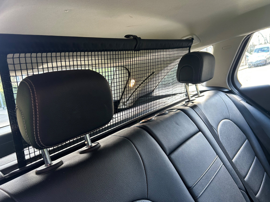 2016 Mercedes-Benz C Class - image 21