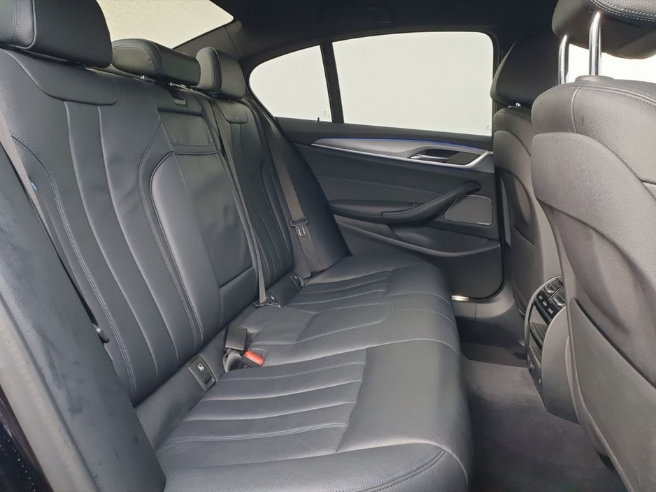 2020 BMW 5 Series 530e M Sport Saloon €32,995