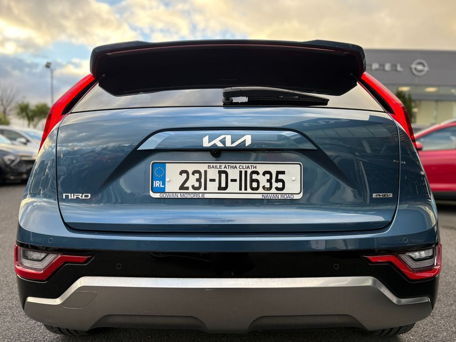 2023 Kia Niro 1.6 K4 Plug in hybrid Automatic