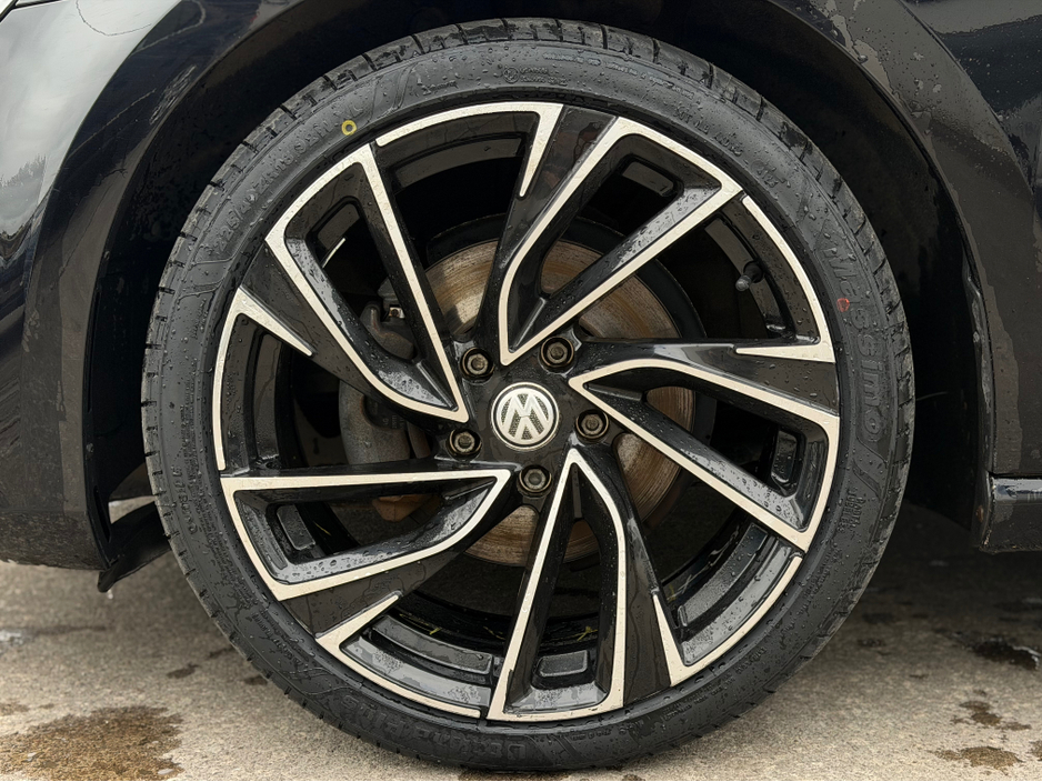 2016 Volkswagen Golf - image 6