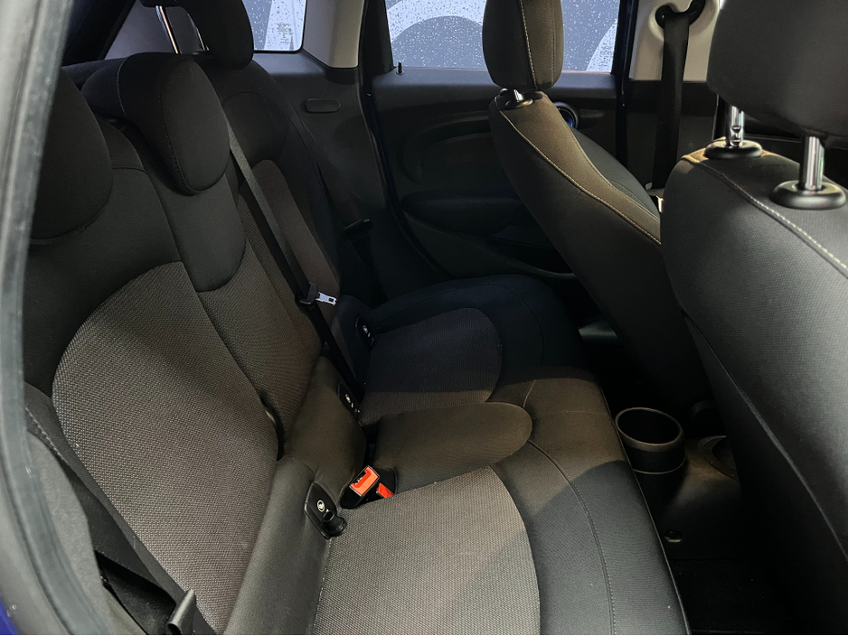 2018 MINI Cooper D €16950! 2018 MINI COOPER D 1.5 AUTOMATIC / REVERSE CAMERA / AMBIENT LIGHTS AND MORE €16,950